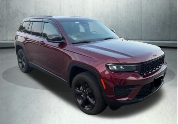 Velvet Red Pearlcoat 2025 Jeep Grand Cherokee SUV / Crossover Four-Wheel Drive 8-Speed Automatic