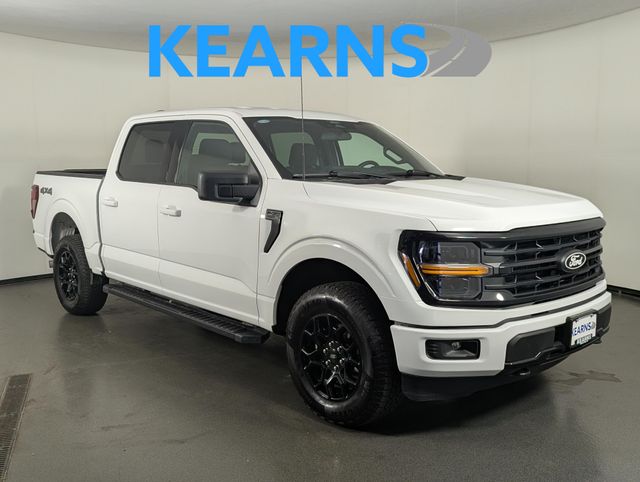 Oxford White 2025 Ford F-150 Pickup Truck Four-Wheel Drive Automatic