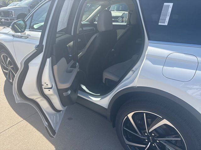 2026 White Metallic Lincoln Corsair Reserve AWD SUV