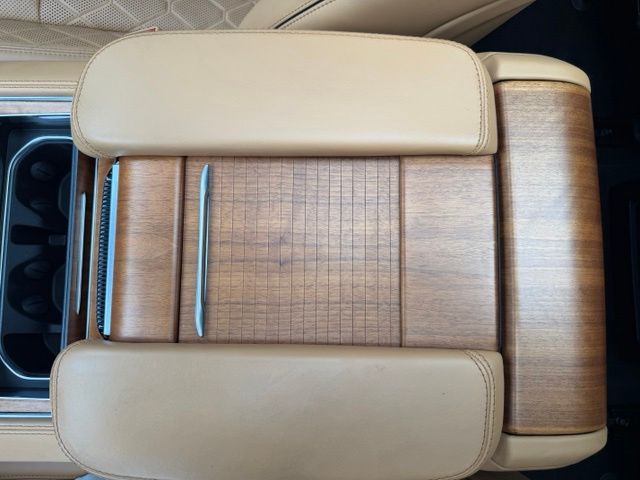 car-gallery-32