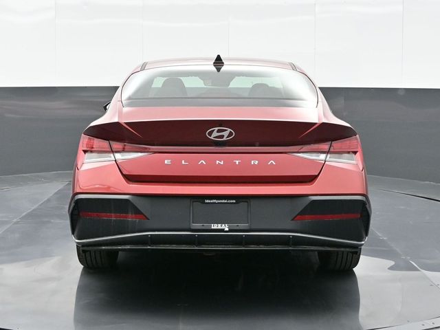 2024 Hyundai Elantra SEL 6