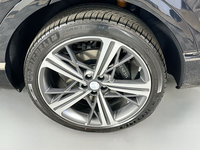 Thumbnail: 2026 Genesis GV80 - 23