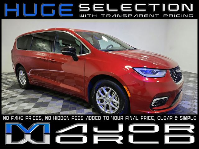 2025 Chrysler Pacifica Select FWD