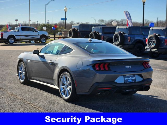 2025 Ford Mustang GT Premium photo