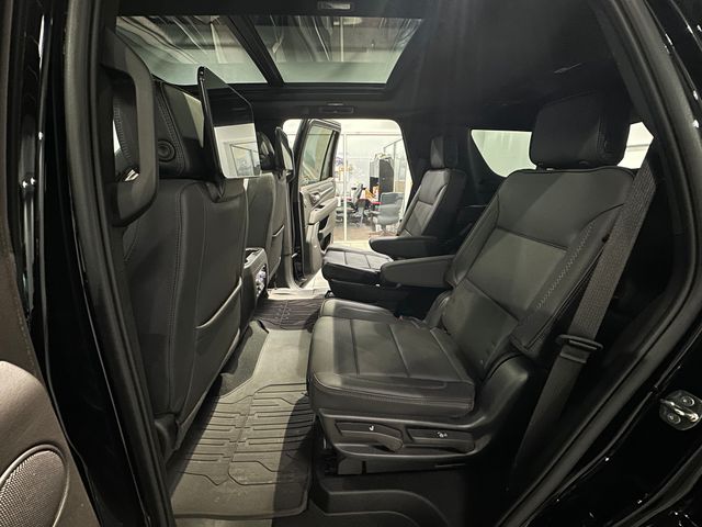 2024 GMC Yukon Denali - 10
