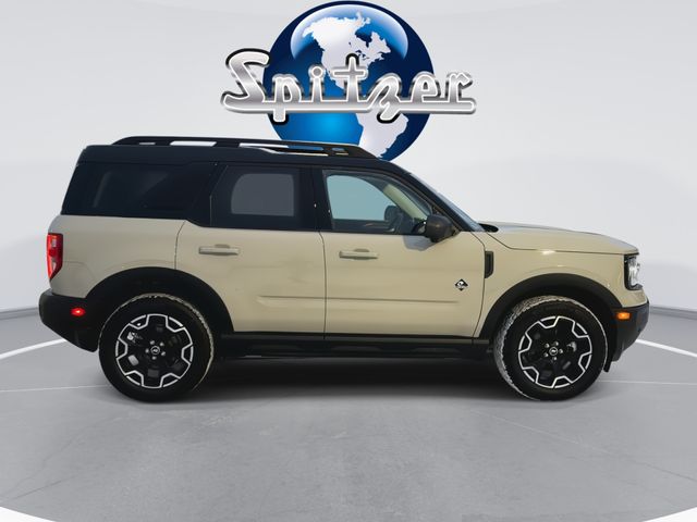 Certified Used 2025 Beige Ford Outer Banks image 10