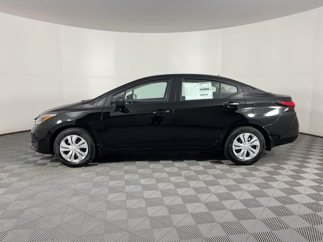 2025 Super Black Metallic Nissan Versa 1.6 S FWD Sedan