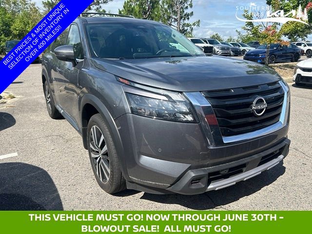 Gray (Gun Metallic) 2025 Nissan Pathfinder SUV / Crossover Front-Wheel Drive 9-Speed Automatic