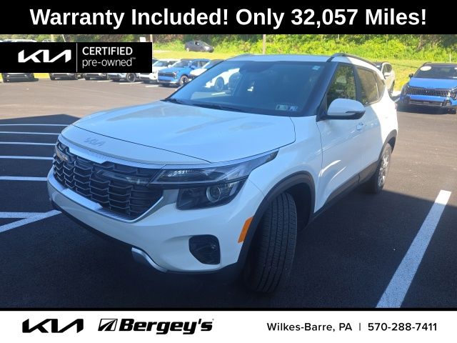 Snow White Pearl 2024 Kia Seltos SUV / Crossover All-Wheel Drive Continuously Variable Transmission