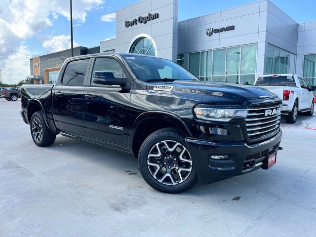 New 2026 Ram 1500 Laramie 4WD 4D Crew Cab