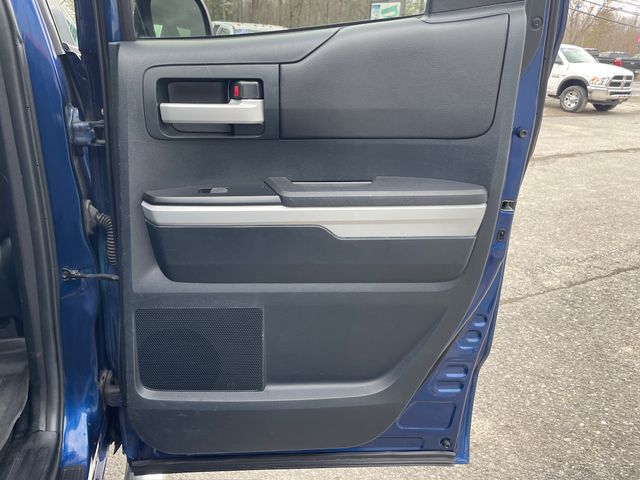 2015 Toyota Tundra SR5 - Blue Ribbon Metallic exterior view 13