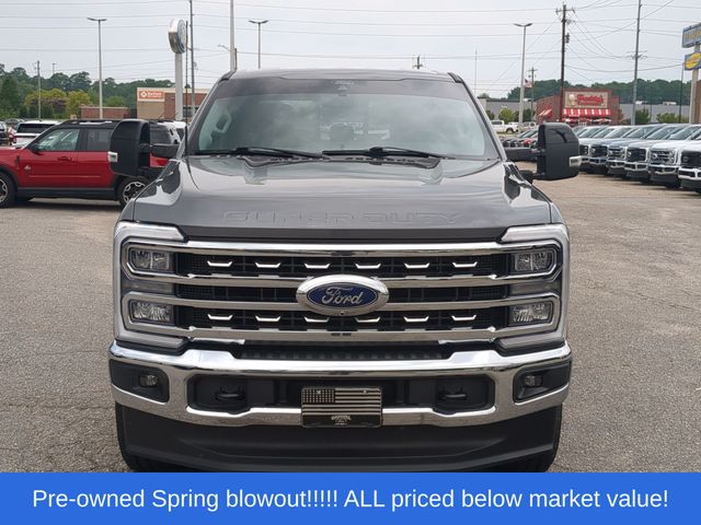 Used 2024 Carbonized Gray Metallic Ford Lariat image 16