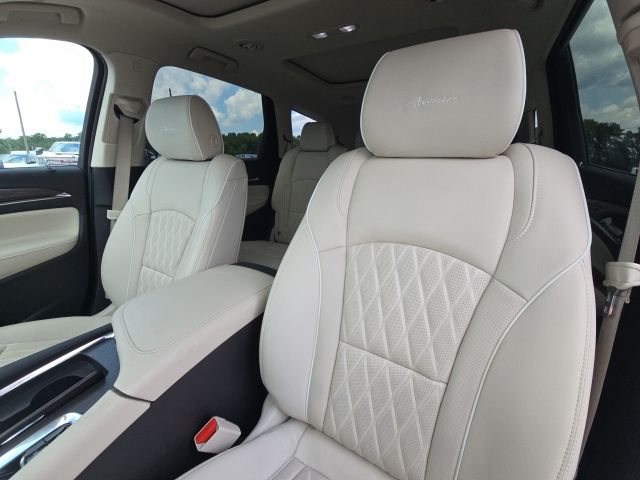2023 Buick Enclave Avenir:C02708