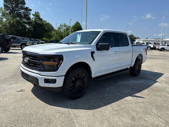 New 2026 White Ford XLT image 3