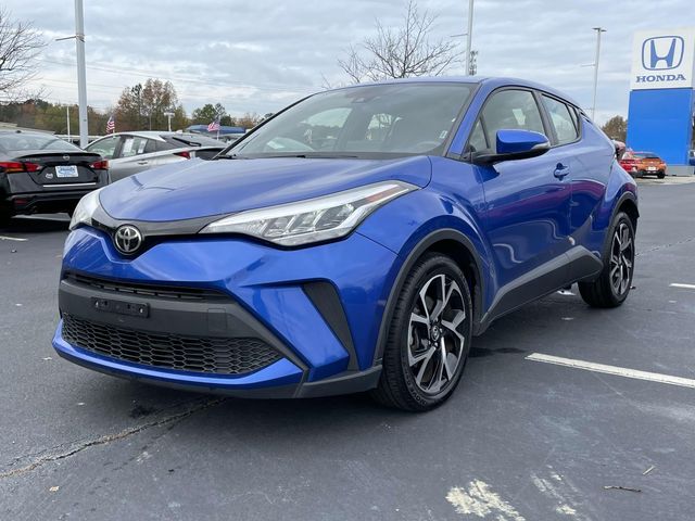 2020 Toyota C-HR XLE 6