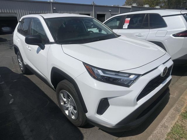 2024 Toyota RAV4 LE FWD