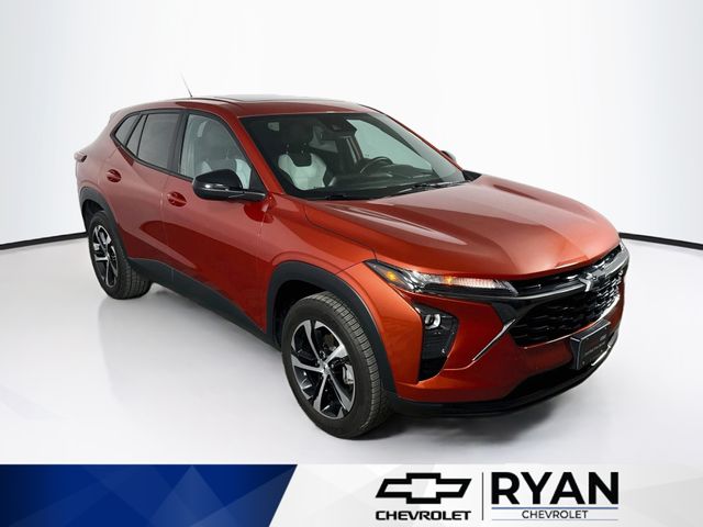  2024 Chevrolet Trax RS with 1RS FWD   