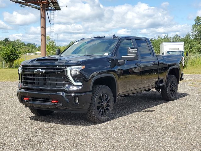 2026 Chevrolet Silverado 2500 Crew Cab 4WD Pickup for sale #TF353445 - photo 3