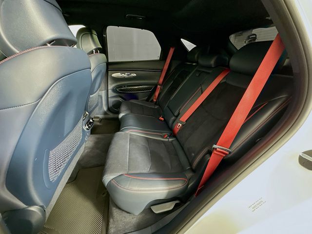 Thumbnail: 2022 Genesis GV70 - 25