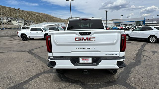 2024 GMC Sierra 2500HD Denali 4