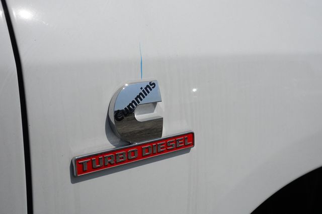 2500 Crew Cab Tradesman