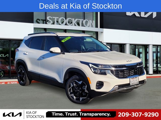 Snow White Pearl 2024 Kia Seltos SUV / Crossover All-Wheel Drive Continuously Variable Transmission