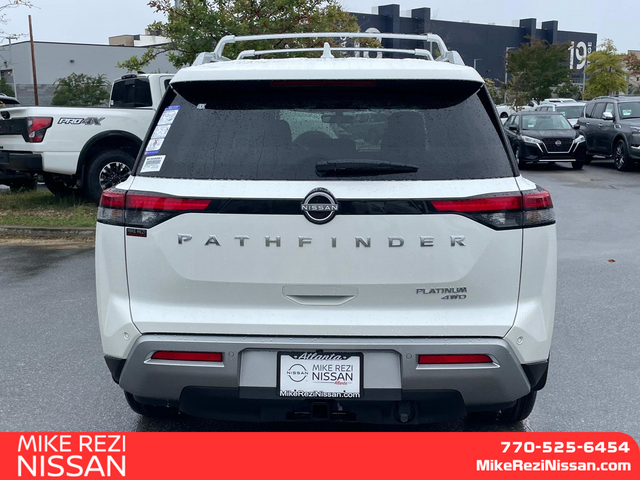 2024 Nissan Pathfinder Platinum 3