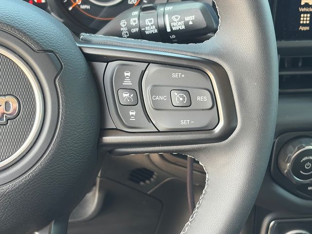 Used 2025 Jeep Wrangler SUV