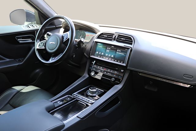 Used Car 2019 Jaguar F-pace  30t R-sport For Sale Under $20,000 In Austin, Texas