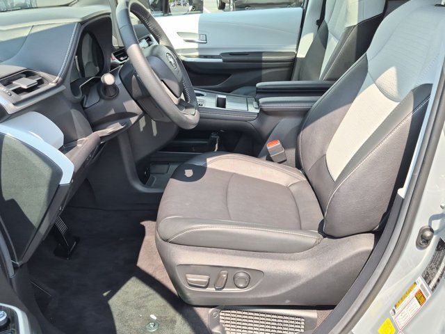 Used 2025 Toyota Sienna Van