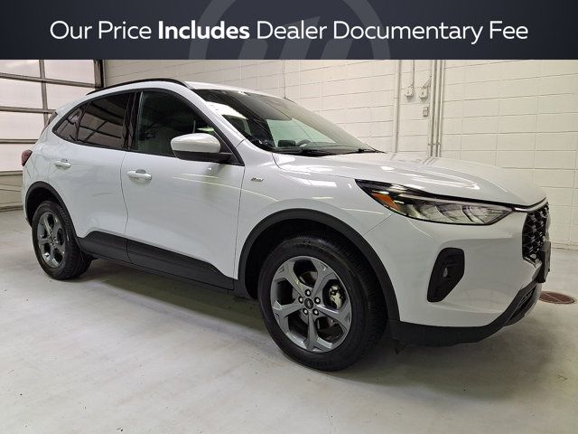 Silver Metallic 2025 Ford Escape SUV / Crossover All-Wheel Drive 8-Speed Automatic