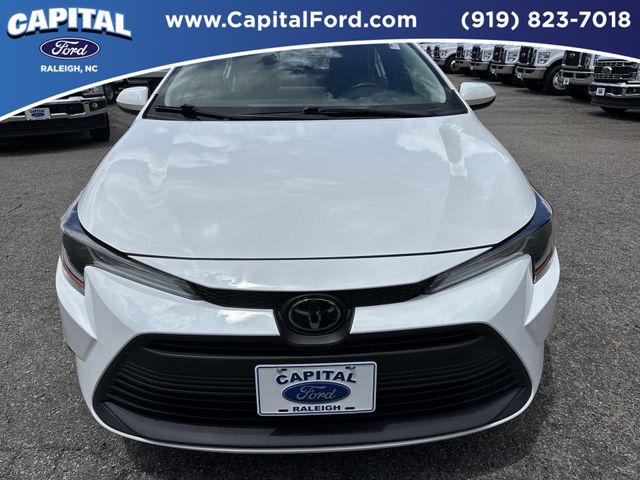Certified Used 2024 Ice Toyota LE image 10