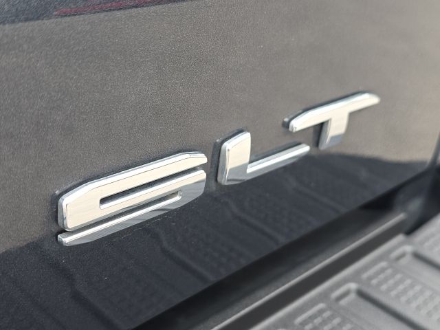 2022 GMC Sierra 1500 Limited SLT:166844B