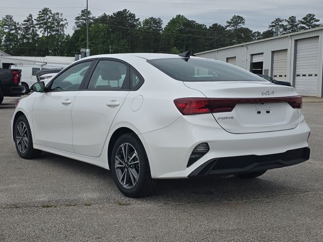 2023 Kia Forte LXS:168586A