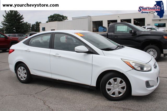 2016 Hyundai Accent SE Sedan FWD