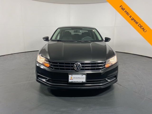 2016 Volkswagen Passat 1.8T S 26