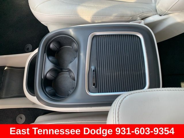 2021 Chrysler Pacifica Touring L photo