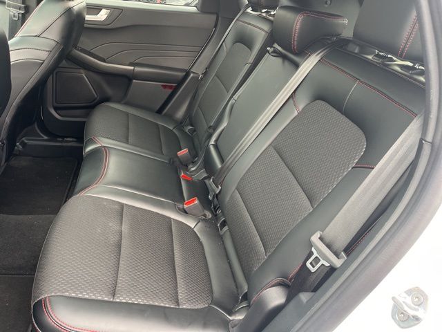 2025 Ford Escape Hybrid ST-Line:L166211