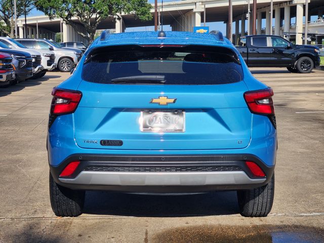 2025 Chevrolet Trax LT Blue at Classic Elite Chevrolet Sugar Land
