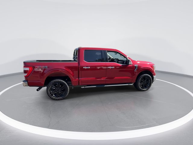 Used 2022 Red Ford Lariat image 9