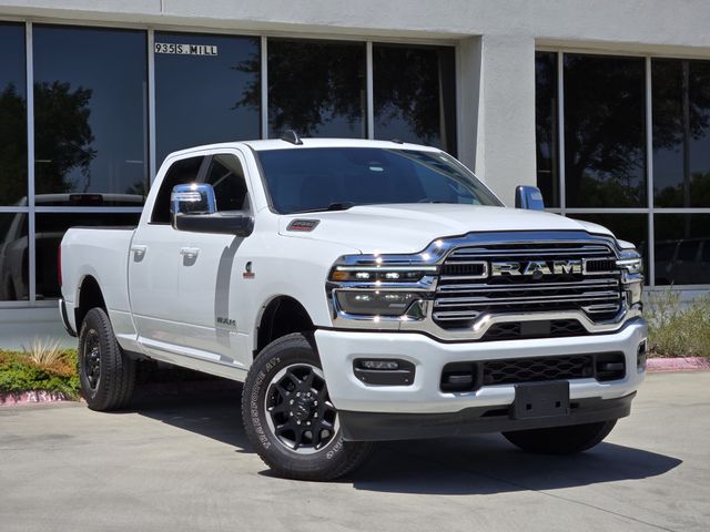 Bright White Clearcoat 2026 RAM 2500 Pickup Truck Four-Wheel Drive 8-Speed Automatic