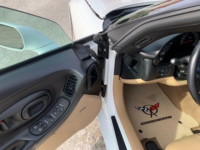 Used 2000 Chevrolet Corvette Convertible