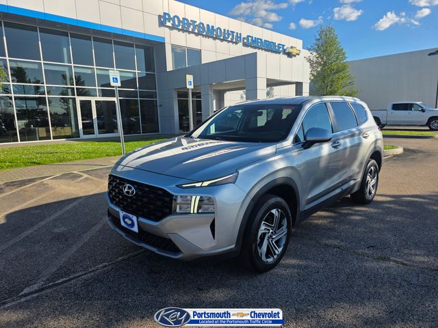 Shimmering Silver Pearl 2023 Hyundai Santa Fe SE AWD SUV / Crossover All-Wheel Drive 8-Speed Automatic