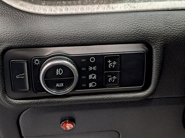 Used 2023 Gray Ford Timberline image 13
