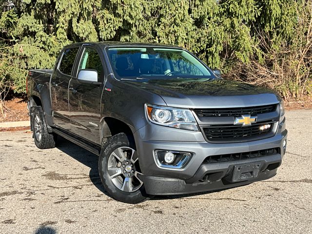 Gray (Satin Steel Metallic) 2019 Chevrolet Colorado Z71 Crew Cab 4WD Pickup Truck Four-Wheel Drive 6-Speed Automatic
