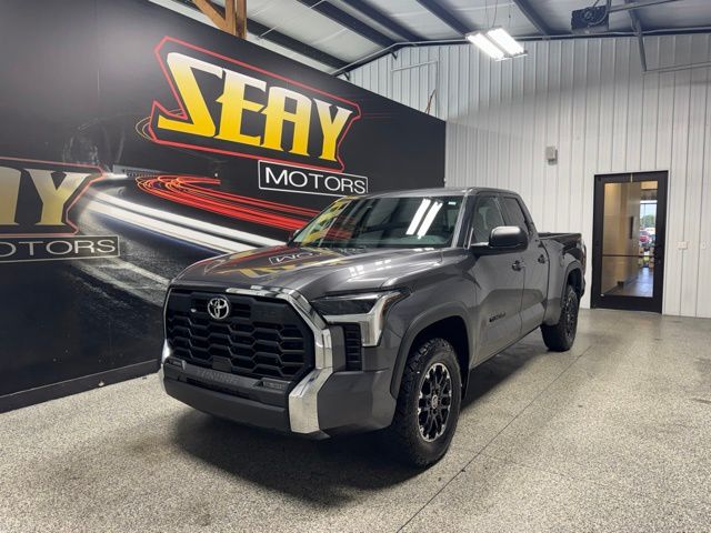 2023 Toyota Tundra SR5 Double Cab 4WD