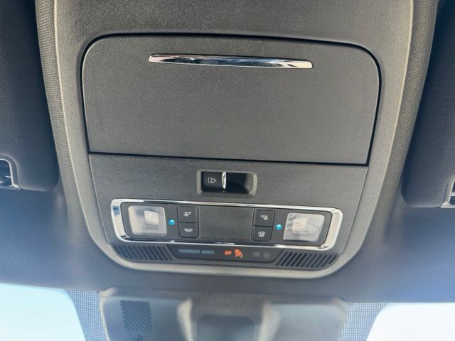 Used 2022 Blue Ford Lariat image 39