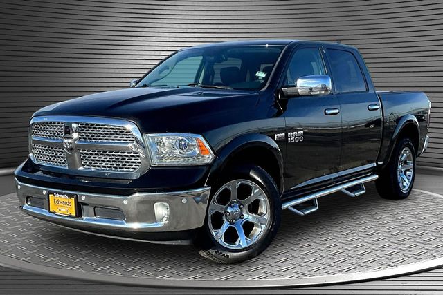 2016 RAM 1500 Laramie Crew Cab 4WD