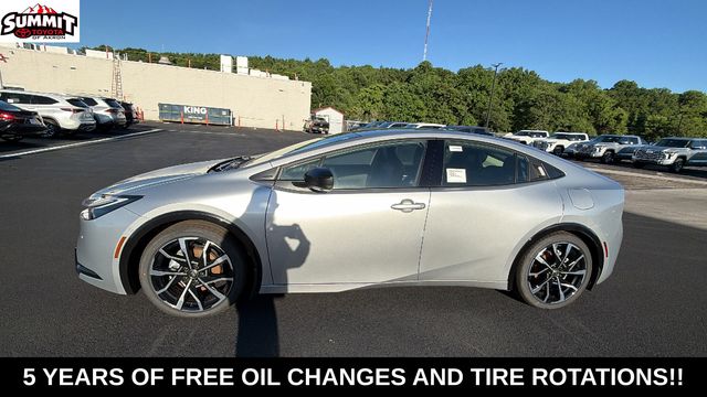 2026 Toyota Prius Plug-in Hybrid XSE Premium - Photo 2