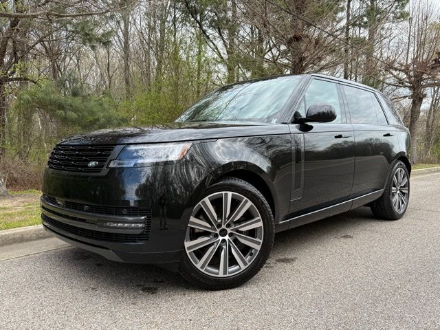 2026 Land Rover Range Rover P530 Autobiography LWB AWD